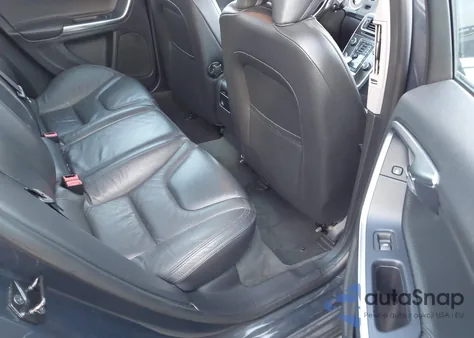 2013 Volvo S60 T5/T5 Platinum/T5 Premier/T5 Premier Plus из США, поврежденный, VIN YV1612FS0D1214282